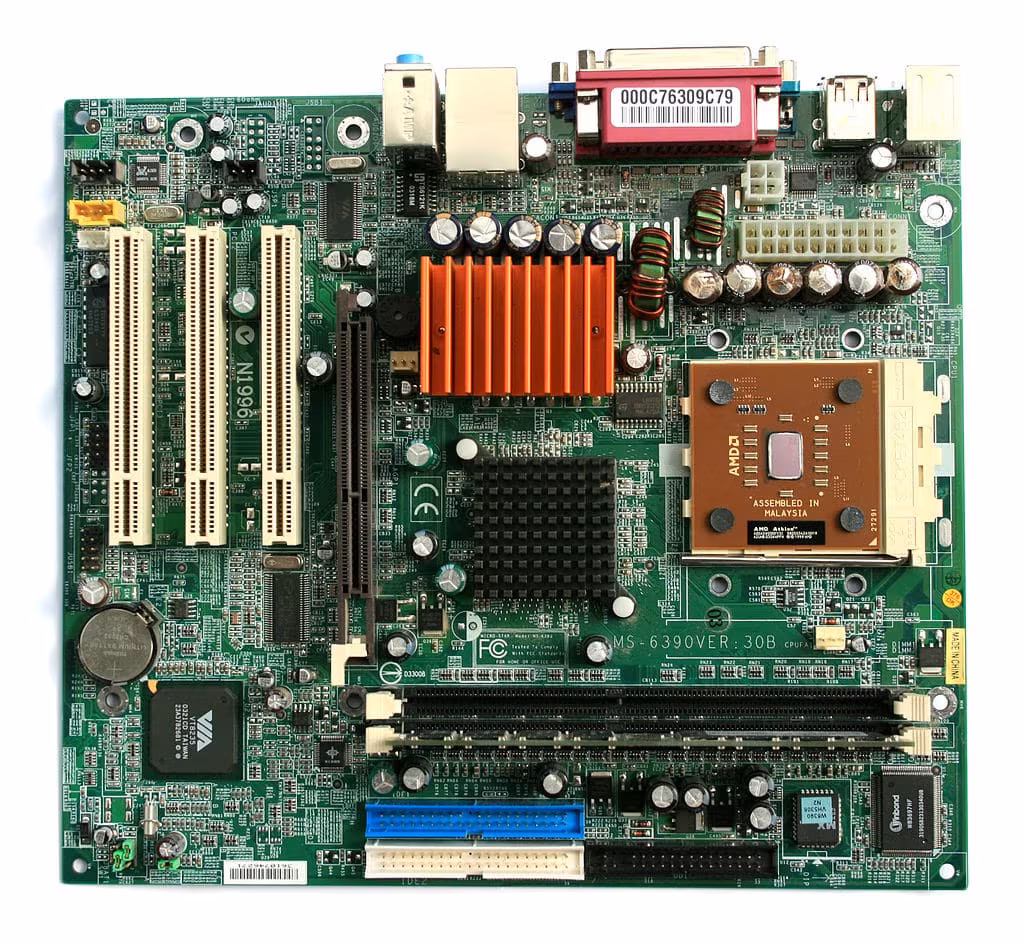 Scheda Madre (motherboard)