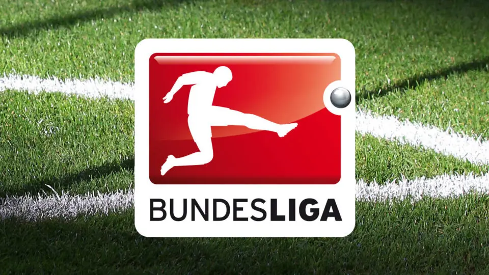 La Bundesliga testa testa le partite di calcio riprese in verticale per gli smartphone
