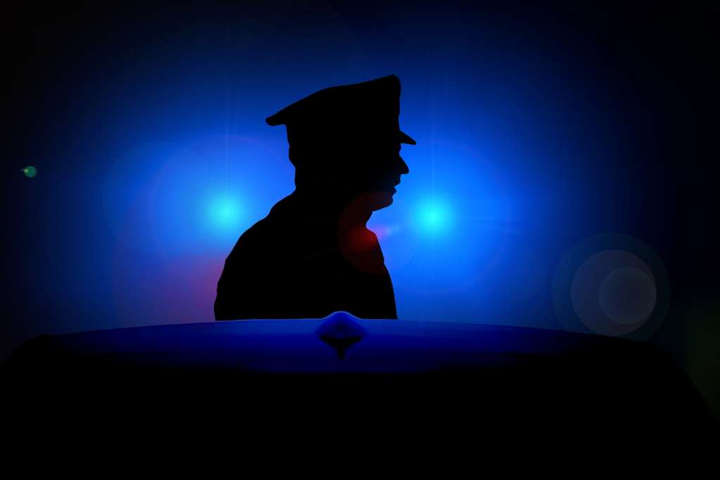 Getting Pulled. Se si è fermati dalla polizia l'iphone grazie a SIRI può registrare tutto