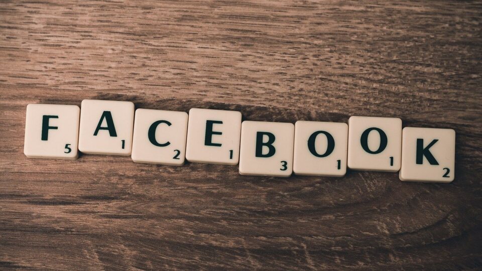 Social Network: Facebook