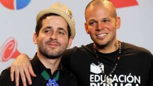 Da Calle 13 a Cabra. Breve storia del trio portoricano famoso nel mondo (ma non in Italia)
