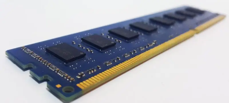 Che cos'è e a cosa serve la memoria RAM? Corso online di informatica