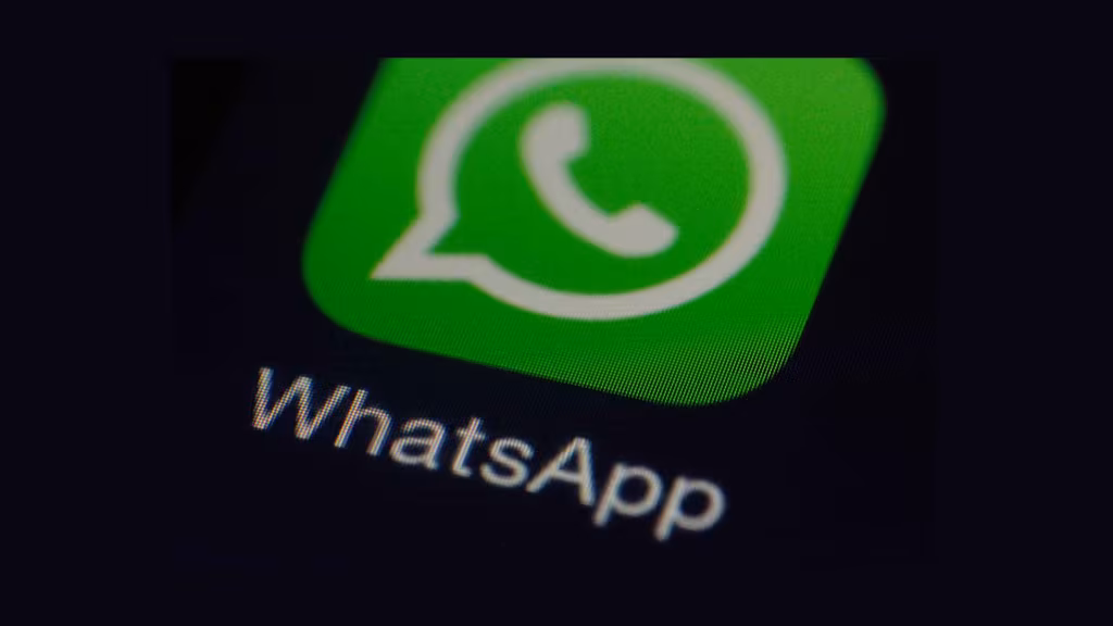 Foto e video visualizzabili una volta sola su WhatsApp. Scopri la nuova funzione per proteggere la privacy
