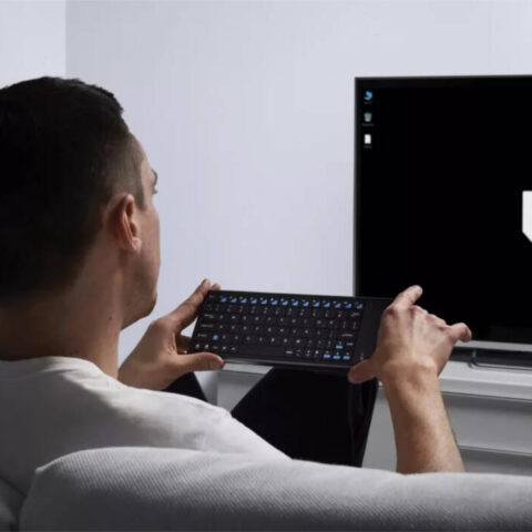 Pentaform AbacusBasic: tastiera multimediale biodegradabile con uscita HDMI