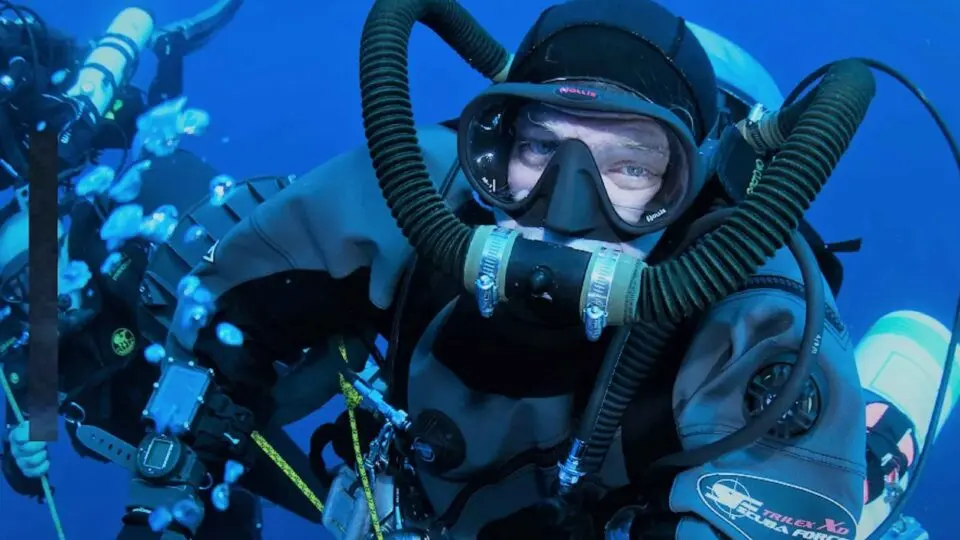 Vivrà 100 giorni sott'acqua per studiare gli effetti della pressione iperbarica sull'organismo
