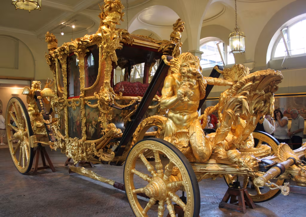 Incoronazione di Re Carlo III: la carrozza d'oro del Giubileo sarà usata durante il corteo per le strade di Londra