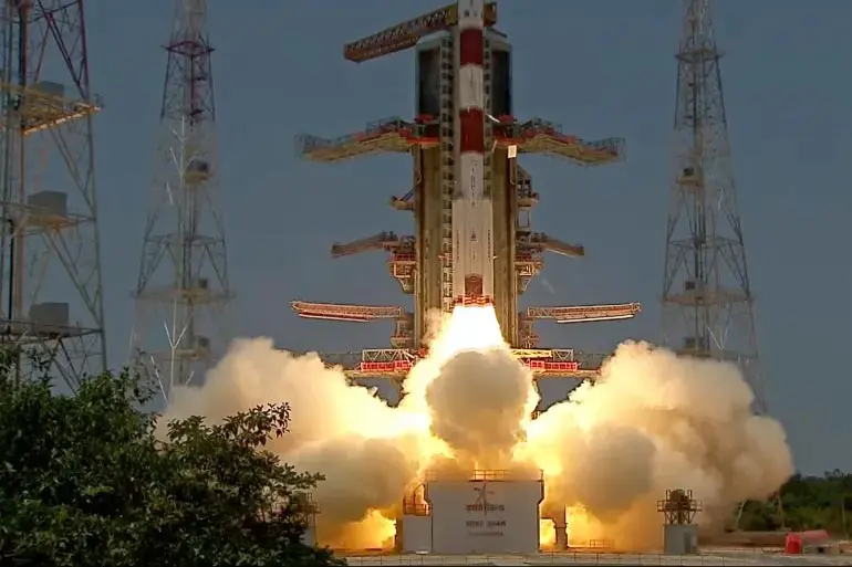 L'india lancia una sonda per studiare il sole