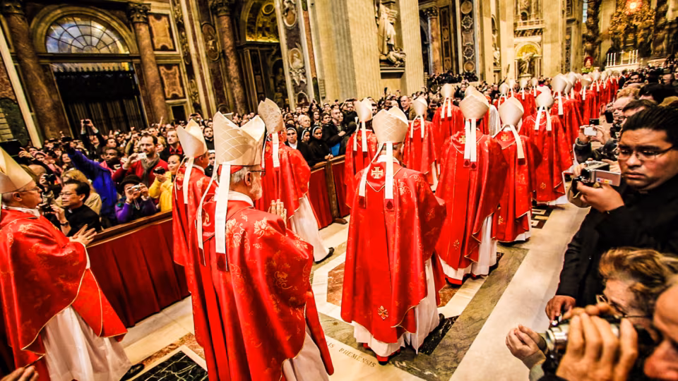 Come funziona il conclave per l'elezione del nuovo Papa nel 2025?